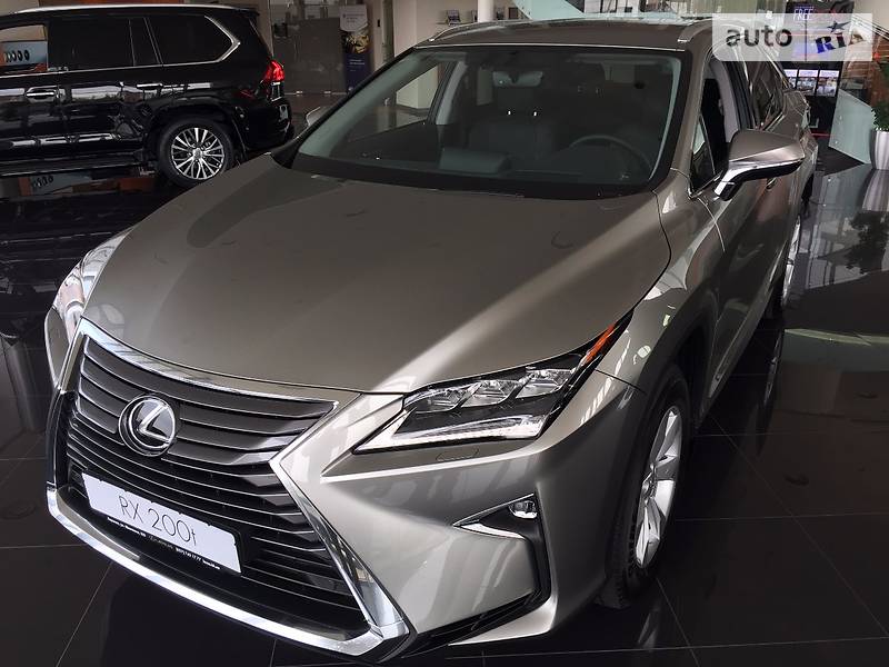 Lexus RX 2017 года