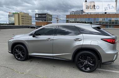 Lexus RX  2019