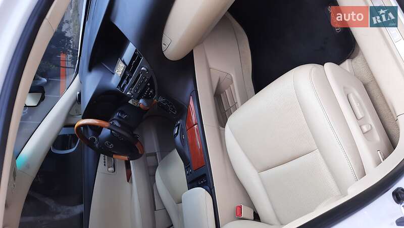 Хэтчбек Lexus RX 2010 в Одессе фото 12 Хэтчбек Lexus RX 2010 в Одессе