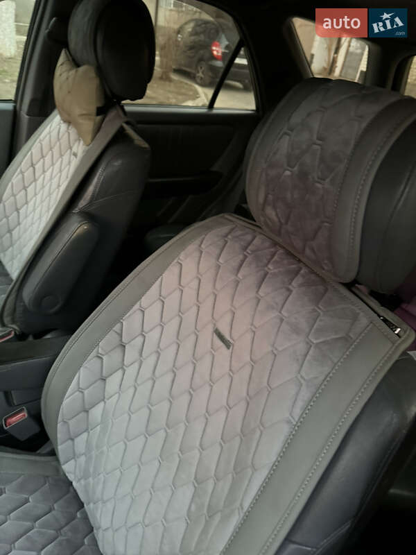Внедорожник / Кроссовер Lexus RX 1998 в Измаиле фото 14 Внедорожник / Кроссовер Lexus RX 1998 в Измаиле
