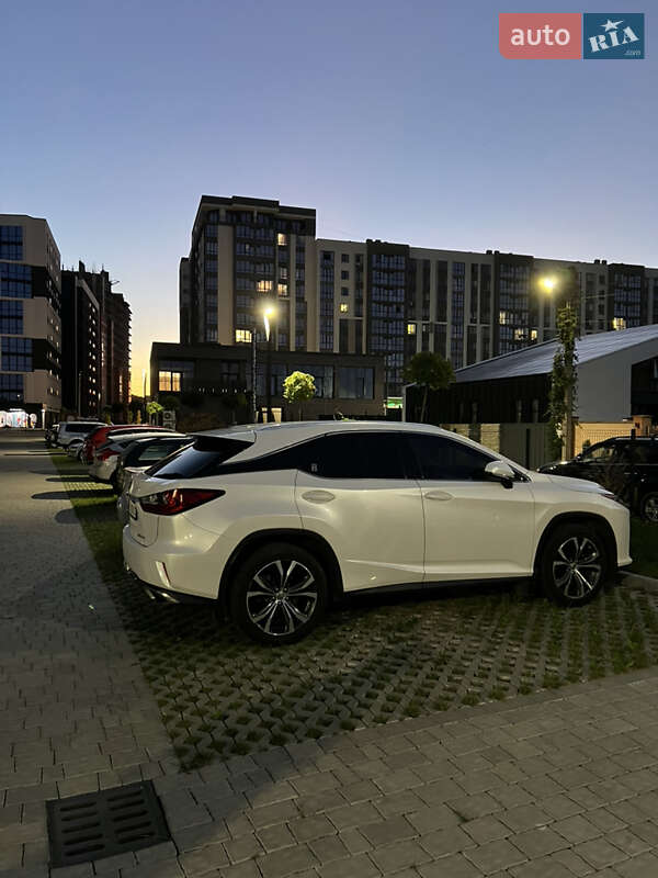 Lexus RX 2017