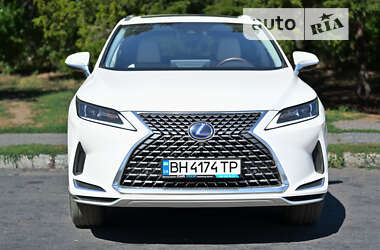 Lexus RX 2021