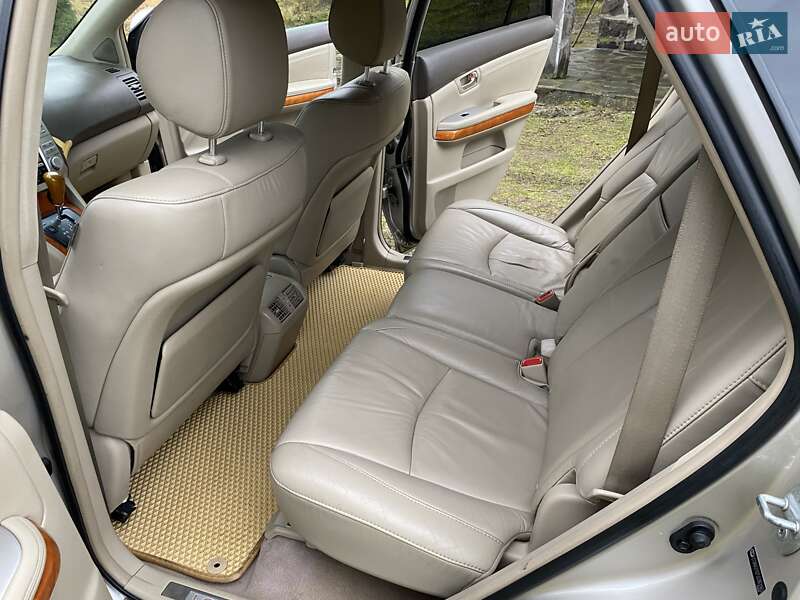Внедорожник / Кроссовер Lexus RX 2005 в Косове