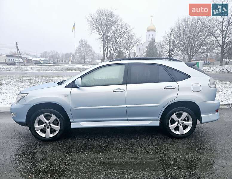 Внедорожник / Кроссовер Lexus RX