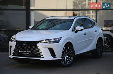 Lexus RX  2023