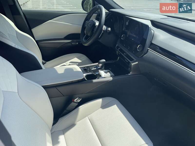 Внедорожник / Кроссовер Lexus RX 2023 в Днепре фото 12 Внедорожник / Кроссовер Lexus RX 2023 в Днепре