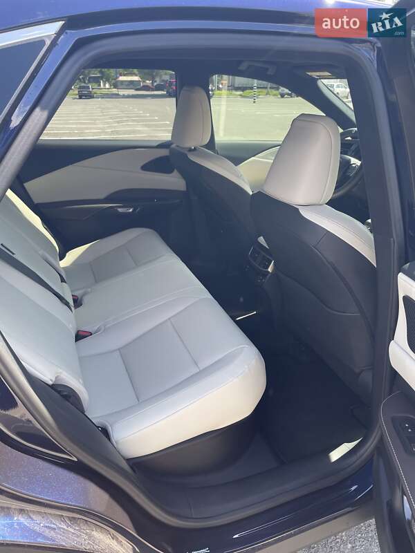 Внедорожник / Кроссовер Lexus RX 2023 в Днепре фото 16 Внедорожник / Кроссовер Lexus RX 2023 в Днепре