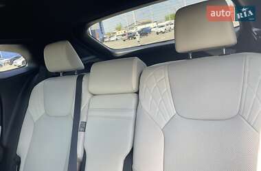 Внедорожник / Кроссовер Lexus RX 2023 в Днепре фото 19 Внедорожник / Кроссовер Lexus RX 2023 в Днепре