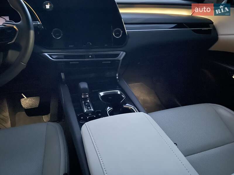 Внедорожник / Кроссовер Lexus RX 2023 в Днепре фото 32 Внедорожник / Кроссовер Lexus RX 2023 в Днепре