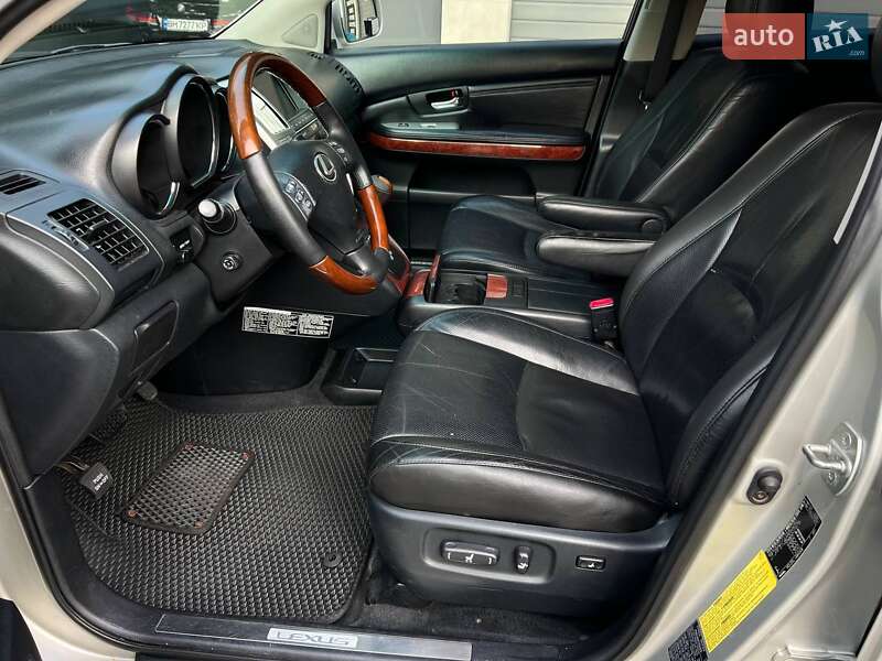 Внедорожник / Кроссовер Lexus RX 2005 в Одессе