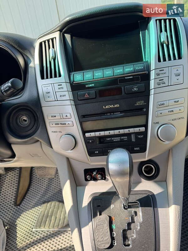 Внедорожник / Кроссовер Lexus RX 2006 в Косове