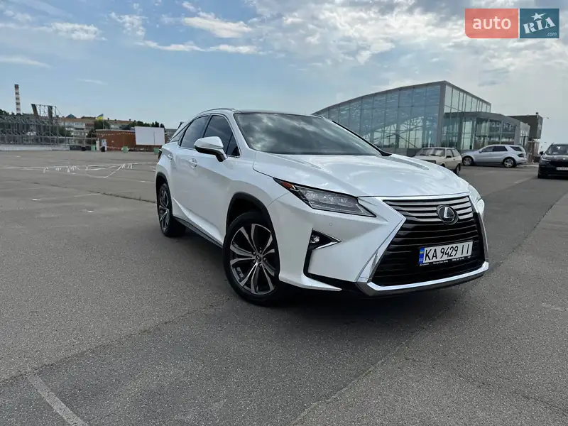 Lexus RX 2019
