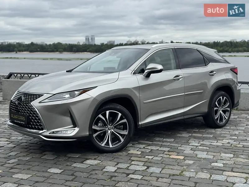Lexus RX 2021