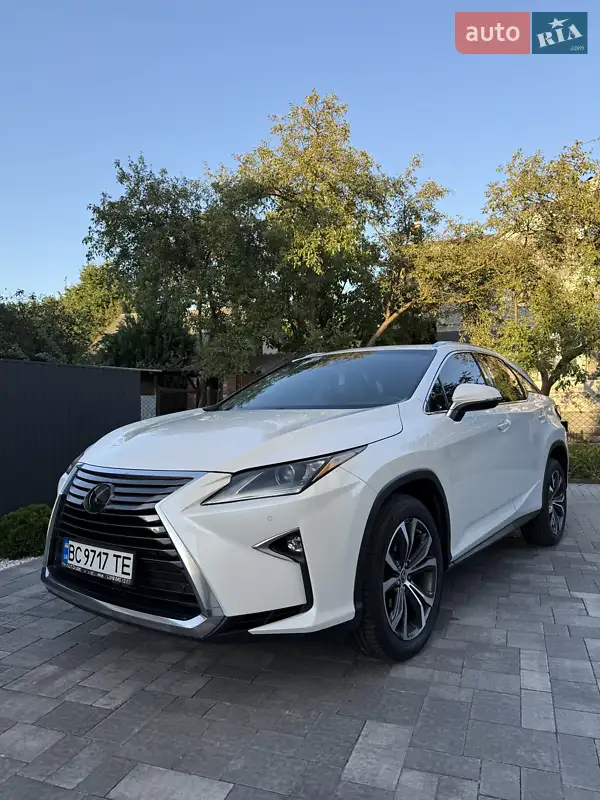 Lexus RX 2019