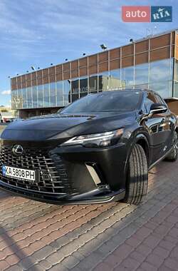 Lexus RX  2024