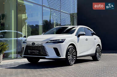 Lexus RX  2023