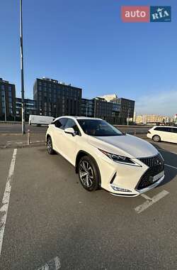 Lexus RX  2021