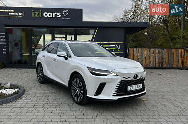 Lexus RX  2024