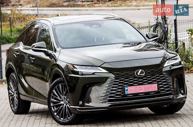 Lexus RX  2023