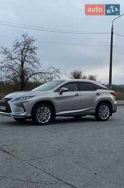 Lexus RX  2021