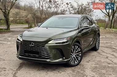 Lexus RX  2023