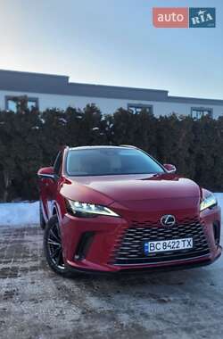 Lexus RX  2023