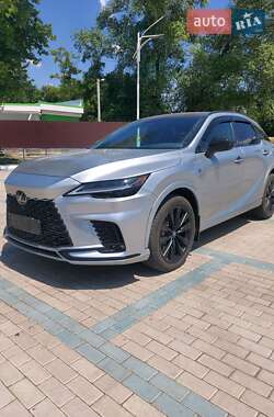 Lexus RX  2024