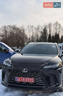 Lexus RX  2024