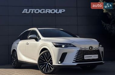 Lexus RX  2023
