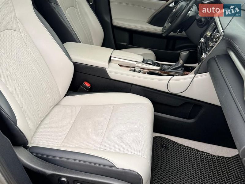 Позашляховик / Кросовер Lexus RX 2019 в Житомирі