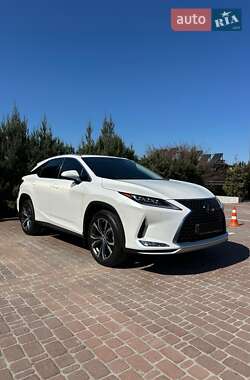 Lexus RX  2022