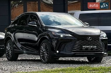 Lexus RX  2024