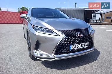 Lexus RX  2022