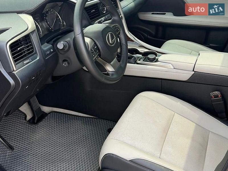Позашляховик / Кросовер Lexus RX 2016 в Києві