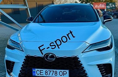 Lexus RX  2025