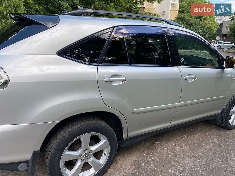 Внедорожник / Кроссовер Lexus RX 2004 в Одессе