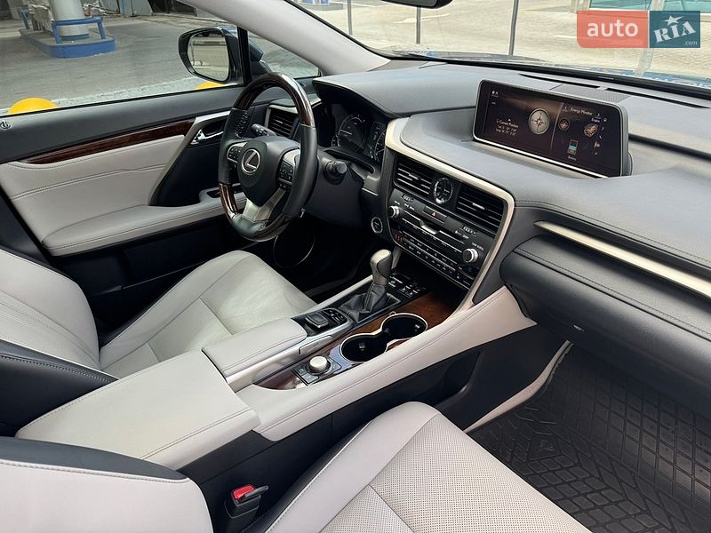 Внедорожник / Кроссовер Lexus RX 2017 в Днепре
