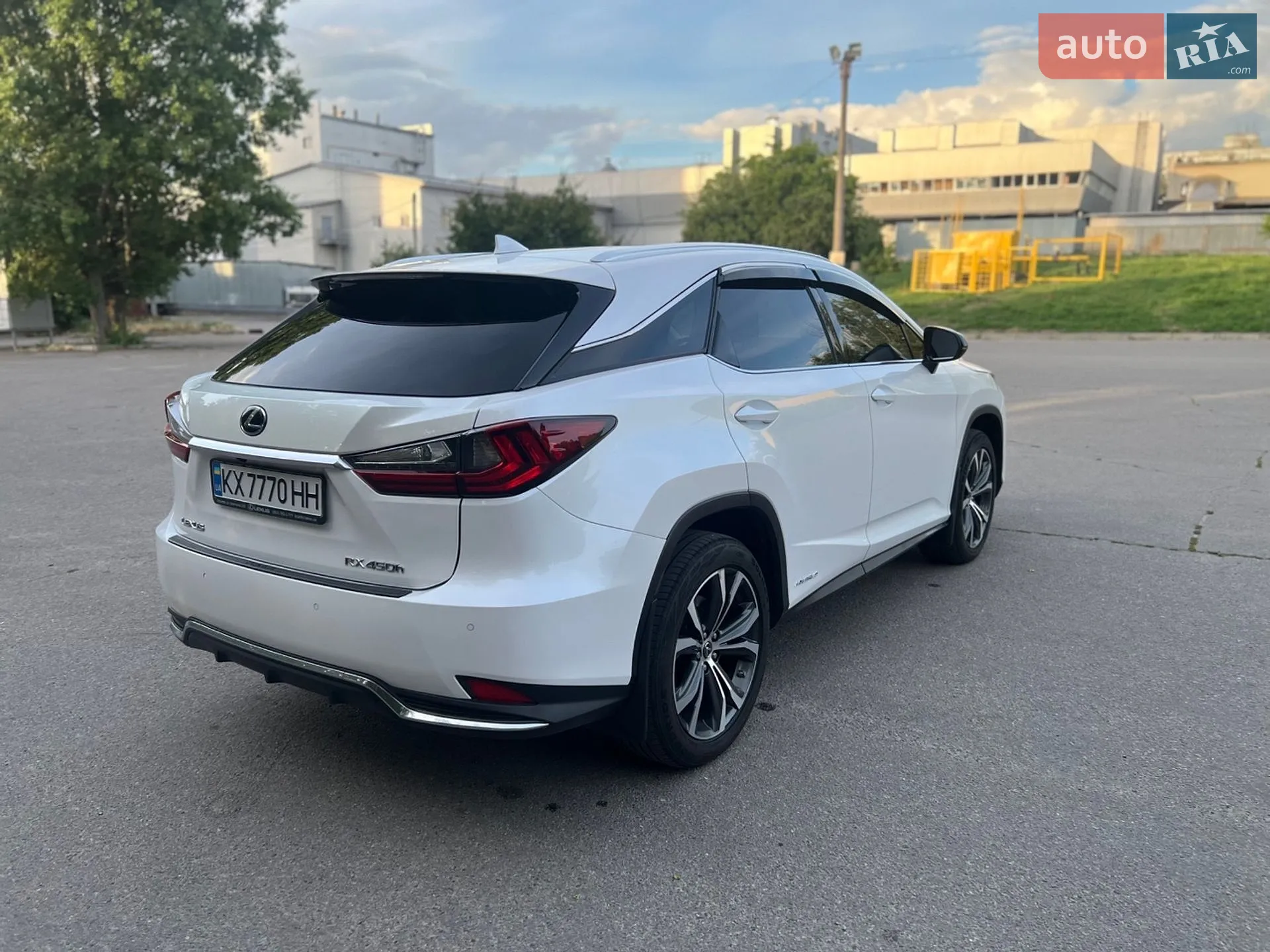 Lexus RX 2021 VIN 2T2HGMDAXMC062537 фото оголошення 4 з 14
