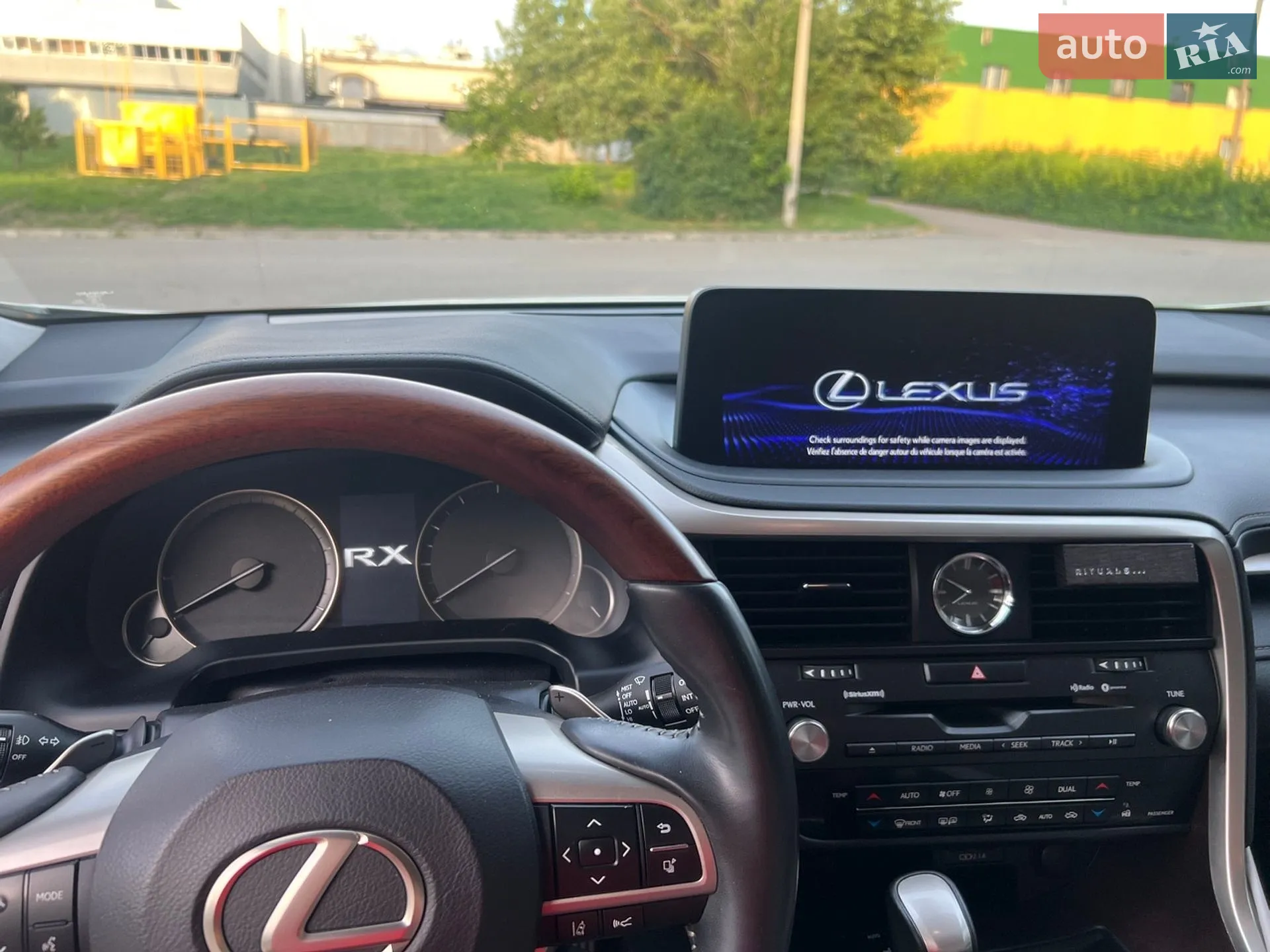 Lexus RX 2021 VIN 2T2HGMDAXMC062537 фото оголошення 10 з 14