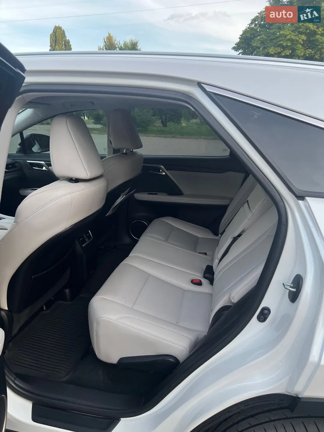 Lexus RX 2021 VIN 2T2HGMDAXMC062537 фото оголошення 14 з 14