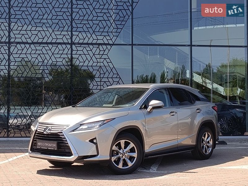 Lexus RX 2019