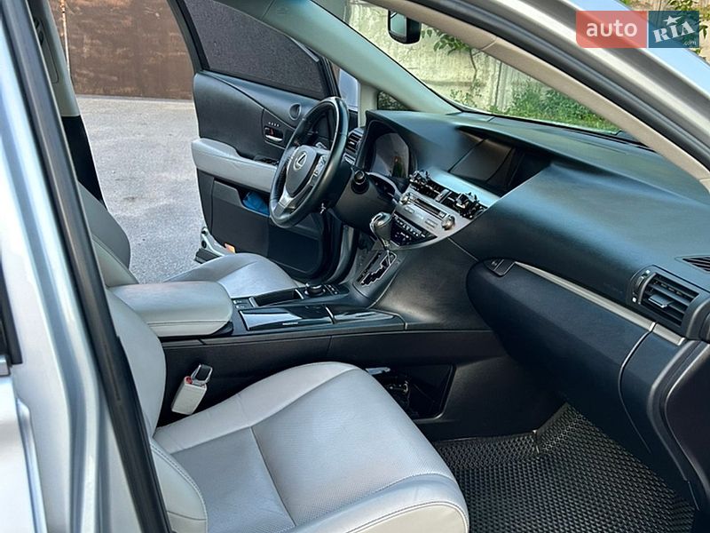 Позашляховик / Кросовер Lexus RX 2014 в Вінниці