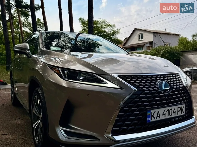 Lexus RX 2022
