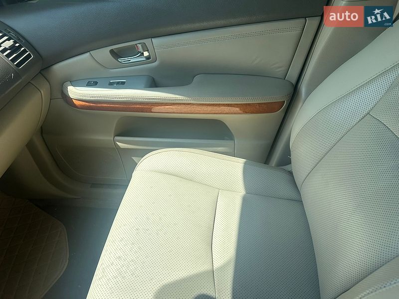 Позашляховик / Кросовер Lexus RX 2007 в Дніпрі