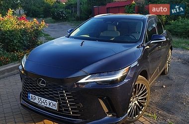 Lexus RX 2023