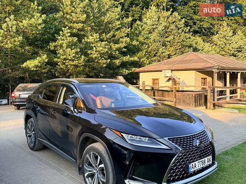Lexus RX 2021