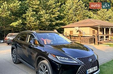 Lexus RX  2021
