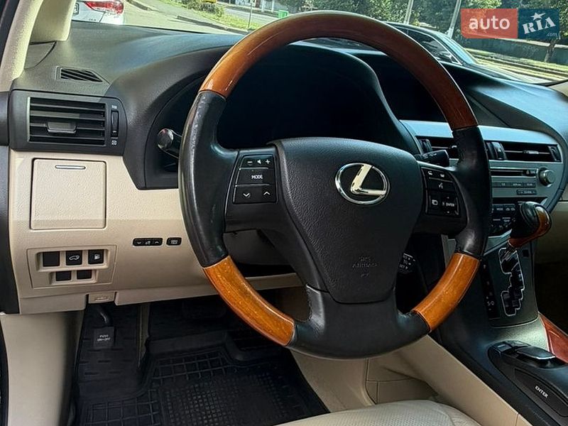 Позашляховик / Кросовер Lexus RX 2010 в Одесі