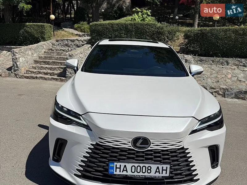 Lexus RX 2024