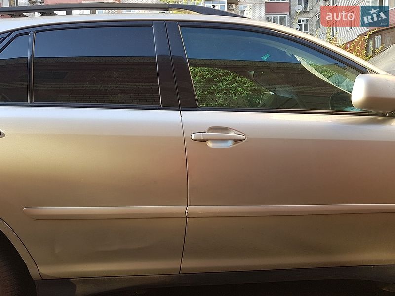 Позашляховик / Кросовер Lexus RX 2006 в Києві